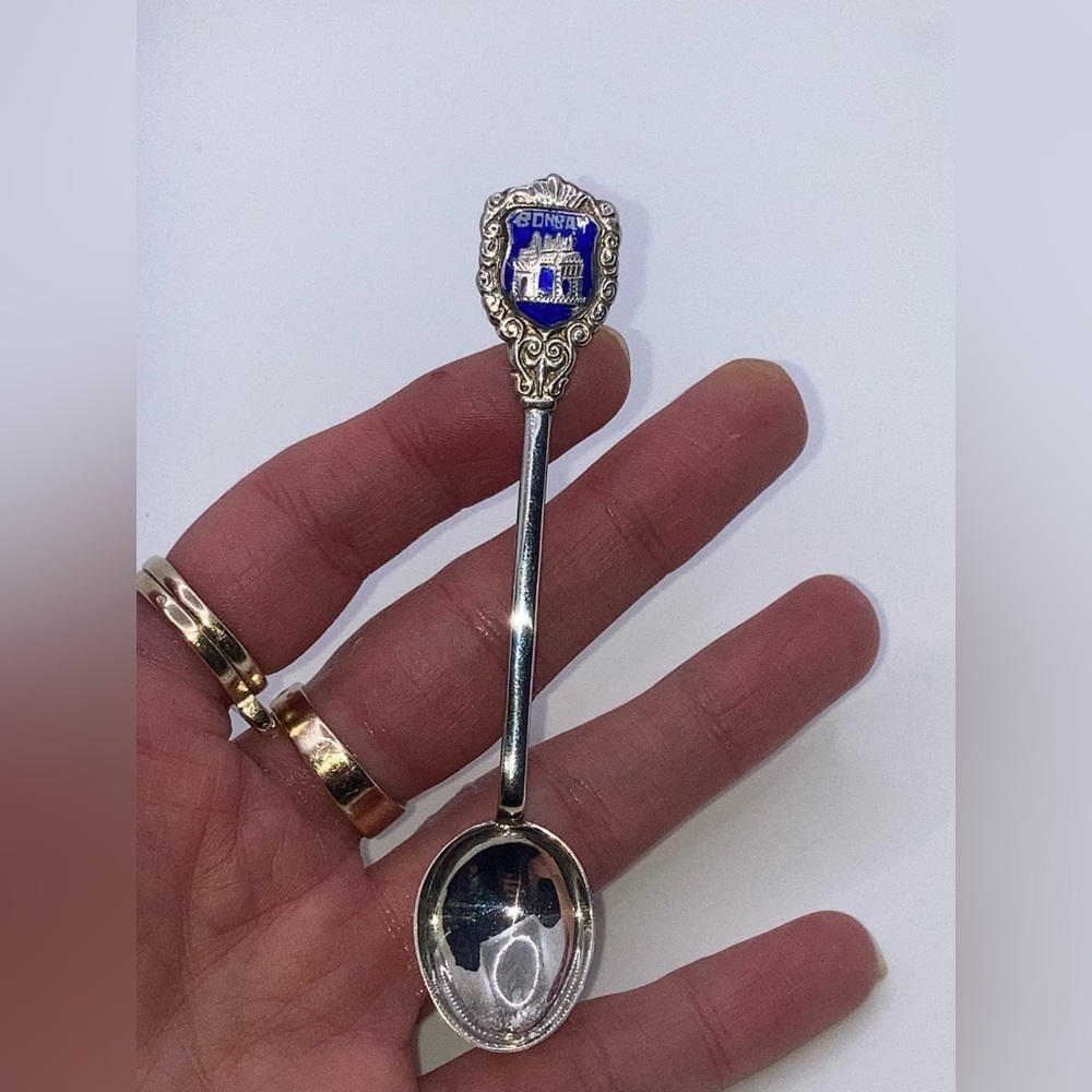Vtg Sterling Silver Blue Enamel ‘ Bombay ‘ Sugar Souvenir Spoon 4”